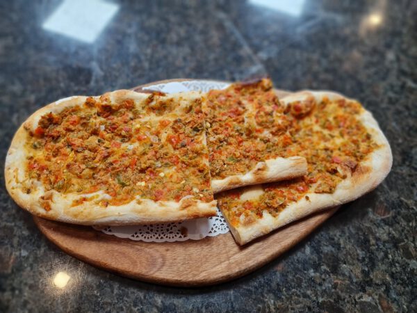 Kıymalı pide